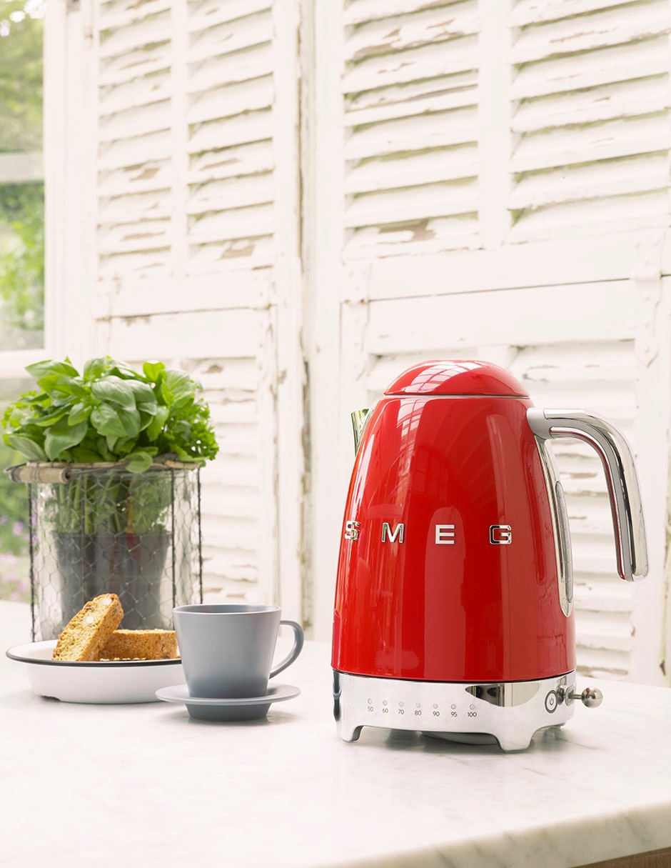 Tetera eléctrica Smeg