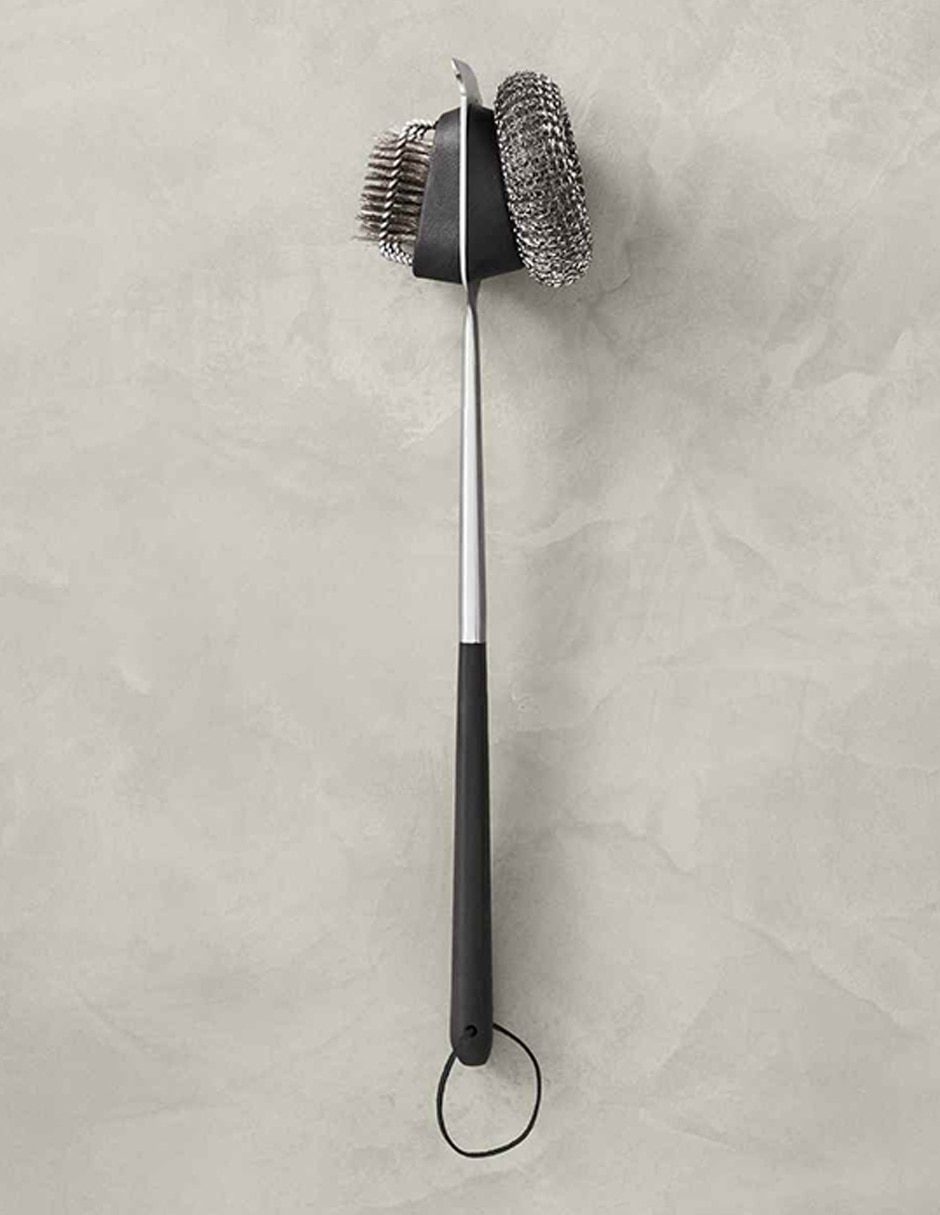 Cepillo limpiador BBQ Tools con cerdas rígidas